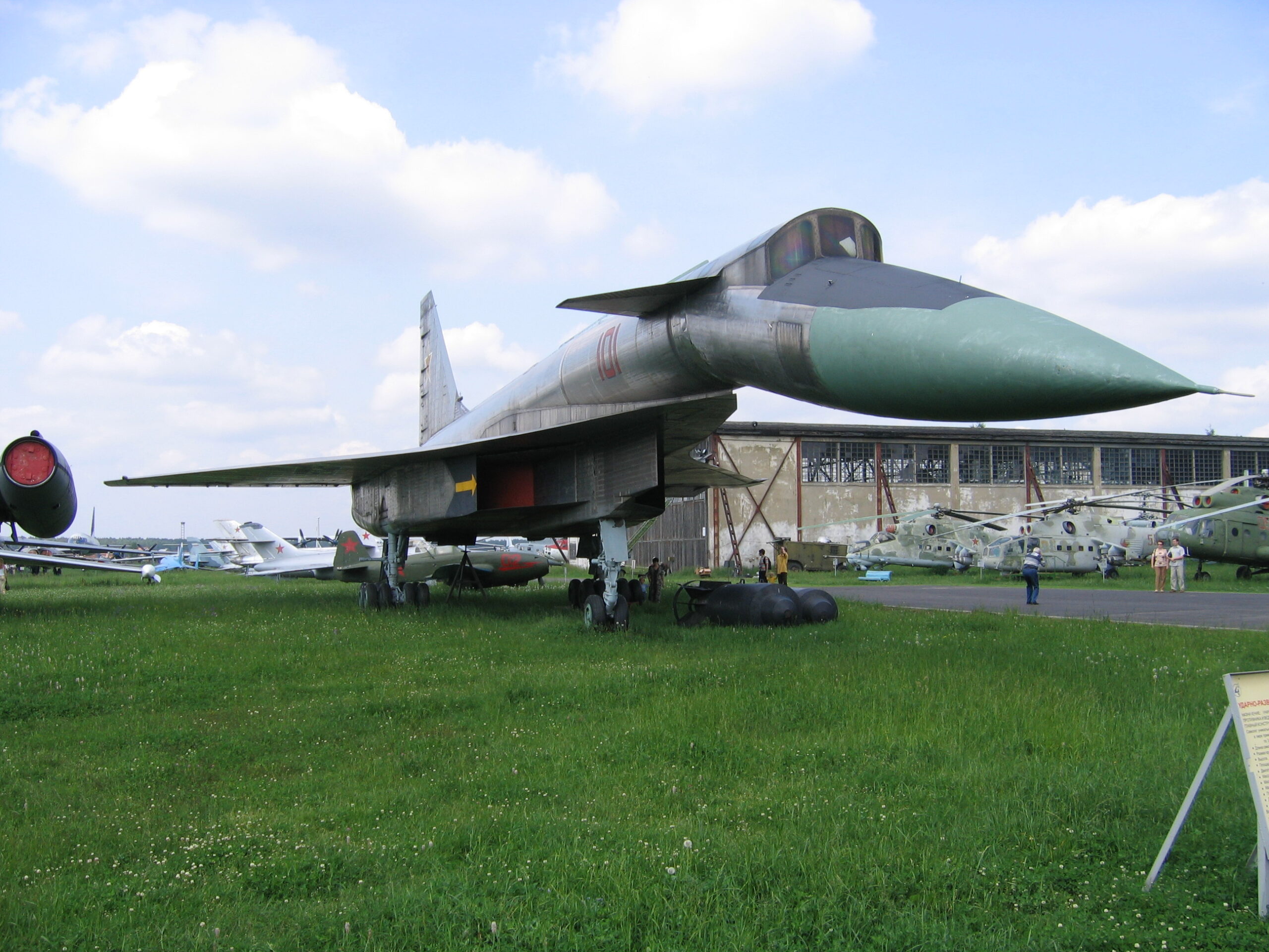 Sukhoi Su-4